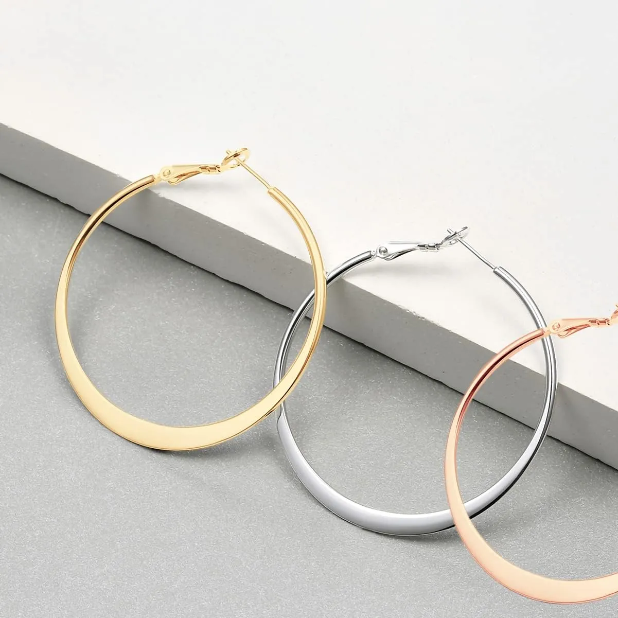 3 Pairs Big Flattened Hoop Earrings for Women, Hypoallergenic Stainless Steel Lightweghit Hoops in 14K Gold Plated/Rose Gold Plated/Silver for Women