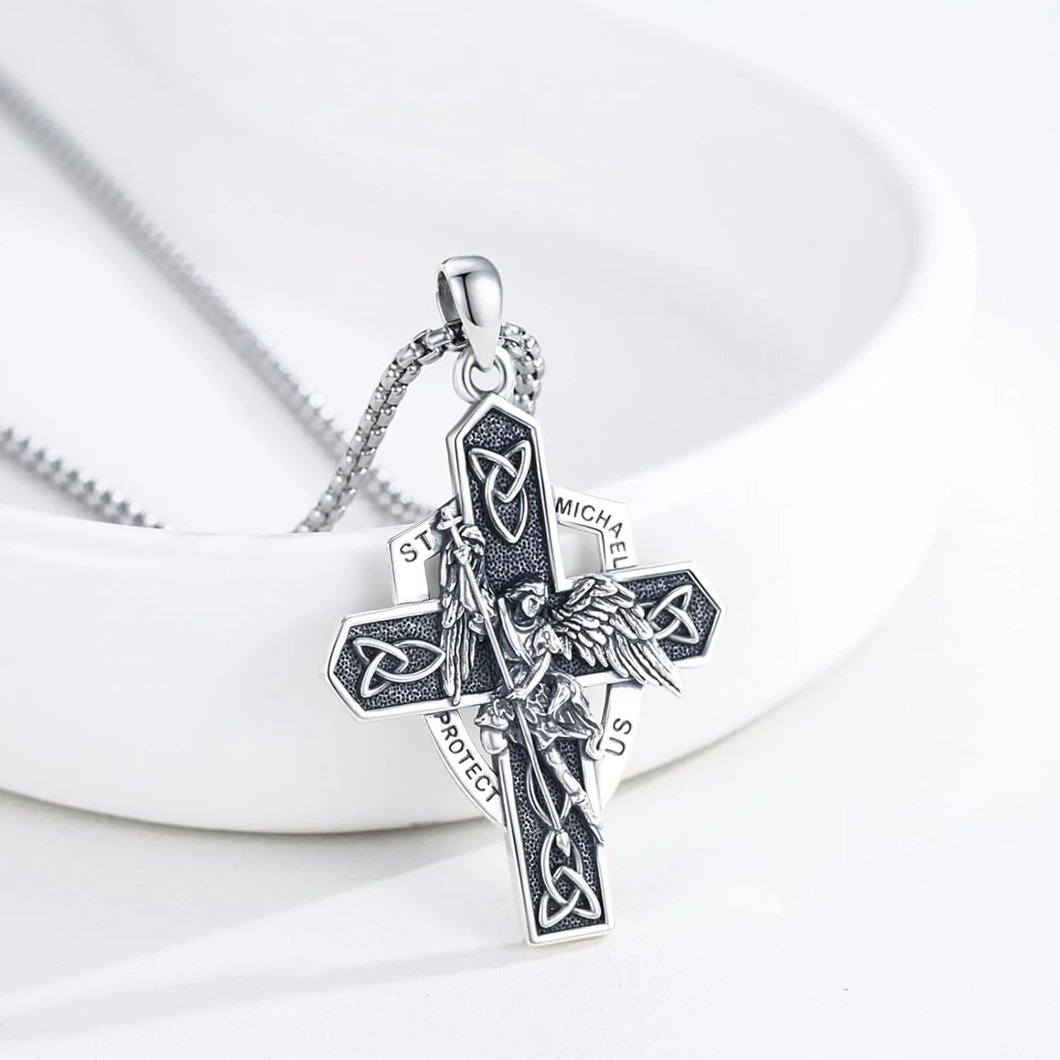 925 Sterling Silver Patron Saint Necklace Archangel Medals St Pendant Amulet Necklaces Protection Jewelry for Men Women with Chain