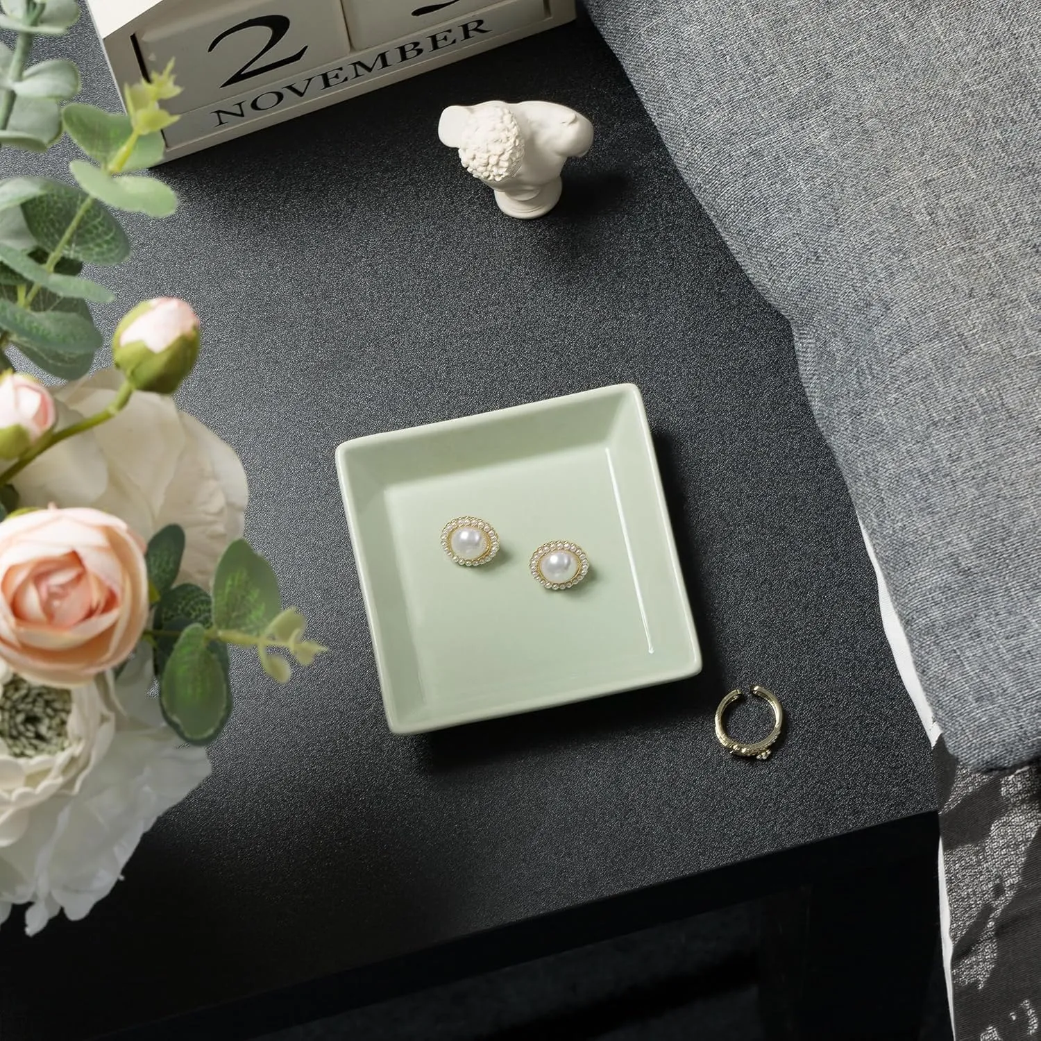 Ceramic Ring Dish, Jewelry Dish Holder, Small Trinket Tray Plate for Earrings Rings Necklaces Keys, for Mom Friend Sister