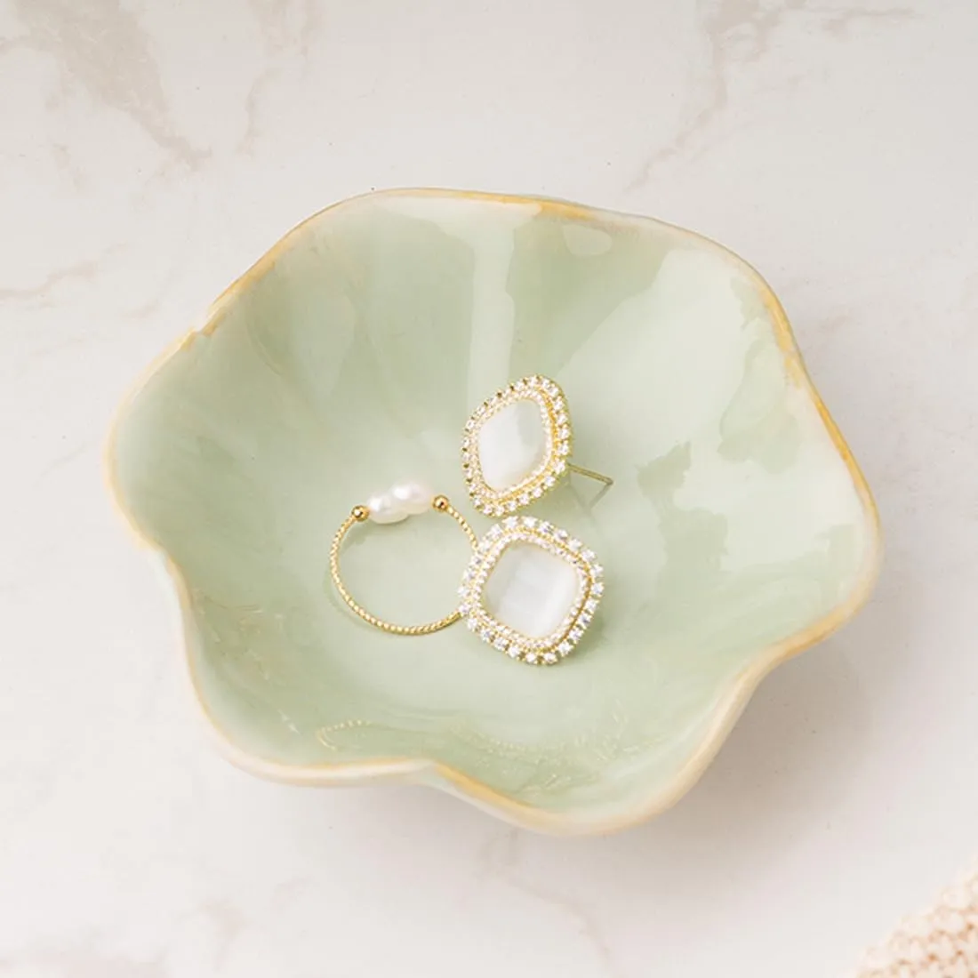 Ceramic Trinket Dish, Ring Tray, Decorative Jewelry Dish for Earrings Necklaces Watch Keys, for Women, White Green