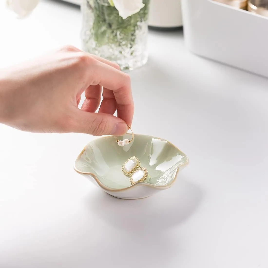 Ceramic Trinket Dish, Ring Tray, Decorative Jewelry Dish for Earrings Necklaces Watch Keys, for Women, White Green