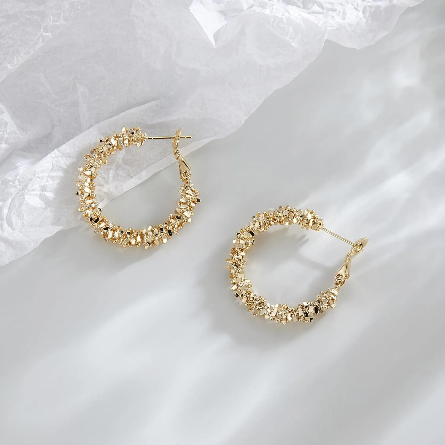 Chunky Gold Hoop Earrings for Women, 18K Gold Plated Earrings Lightweight Big Cubic Zirconia Large Rhinestone Thin Rhinestones Round Sparkly Hoop With Crystals Hypoallergenic Earrings Jewelry