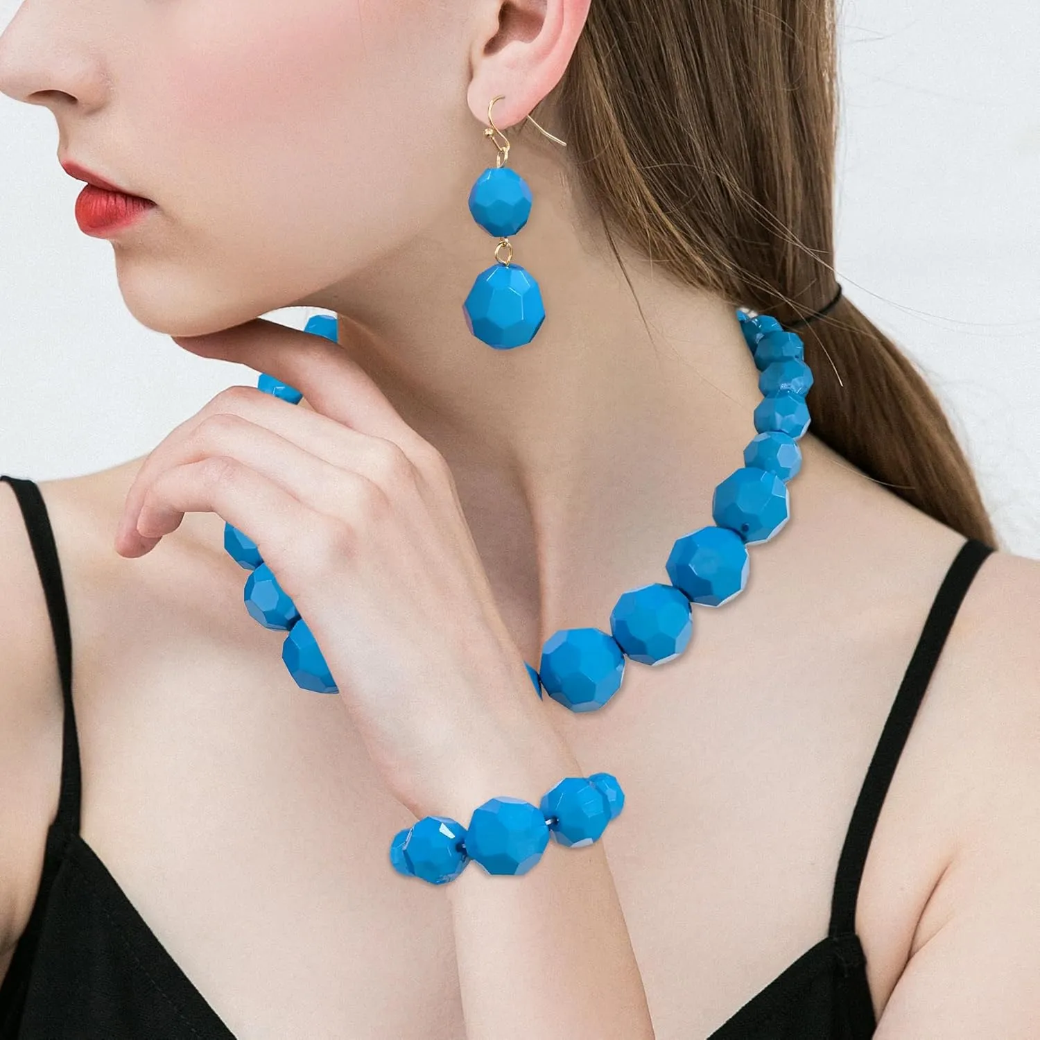 Coiris Chunky Acrylic Beads Strand Necklaces Set Statement Geometric Beads Necklace Bracelet Earrings Acrylic African Beaded Necklace for Accessory Jewelry
