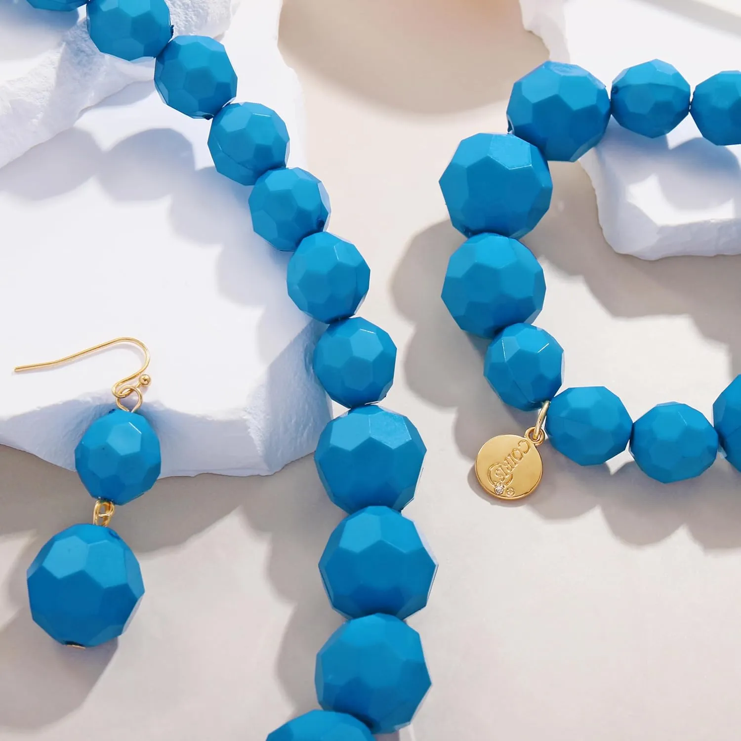 Coiris Chunky Acrylic Beads Strand Necklaces Set Statement Geometric Beads Necklace Bracelet Earrings Acrylic African Beaded Necklace for Accessory Jewelry
