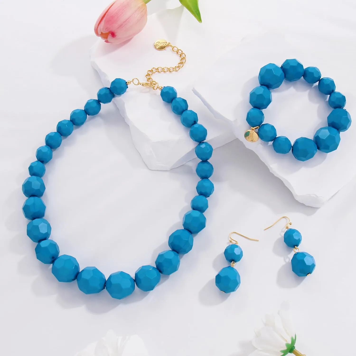 Coiris Chunky Acrylic Beads Strand Necklaces Set Statement Geometric Beads Necklace Bracelet Earrings Acrylic African Beaded Necklace for Accessory Jewelry