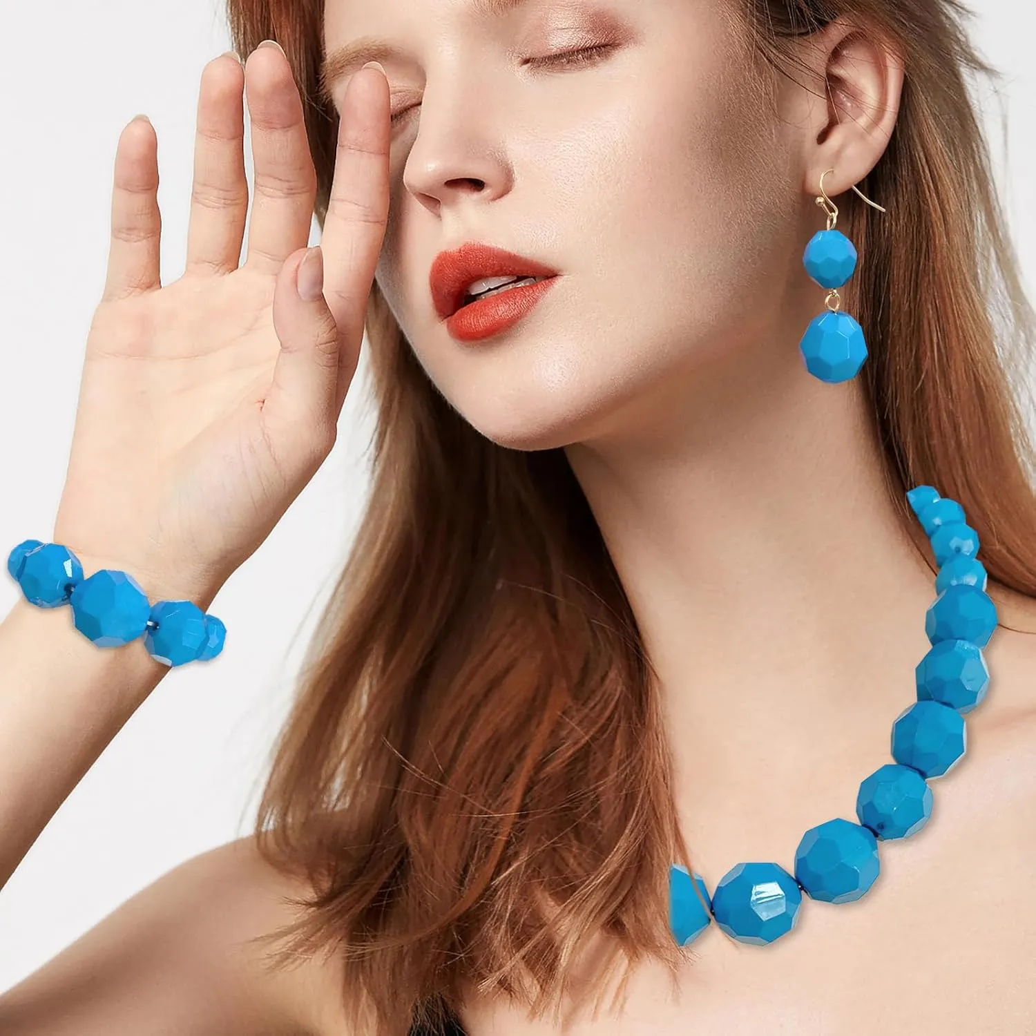 Coiris Chunky Acrylic Beads Strand Necklaces Set Statement Geometric Beads Necklace Bracelet Earrings Acrylic African Beaded Necklace for Accessory Jewelry