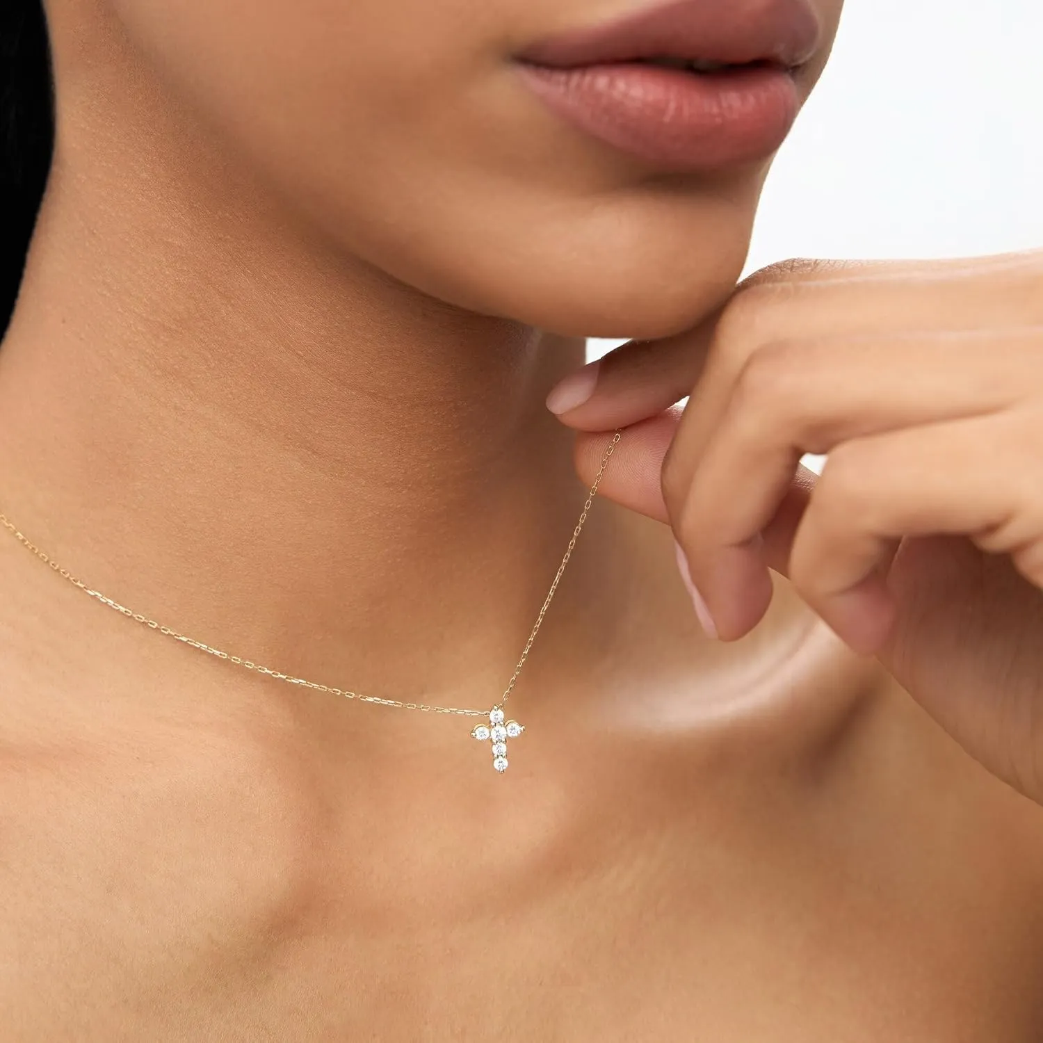 Cross Necklace for Women Cross Choker Datiny Small Cute Sideway Necklaces CZ Layered Faith Pendant Necklace Trendy Religious Jewelry Gift