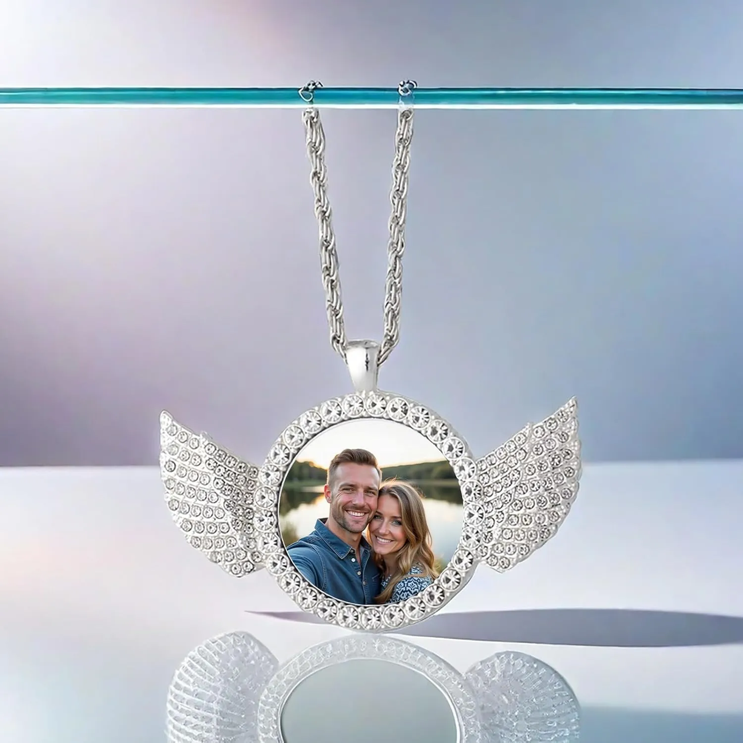 Custom Circle Chain with Wings, Personalized Memory Necklaces with Picture, Customized Angel Wings Round Chain, Gifts for Men Women
