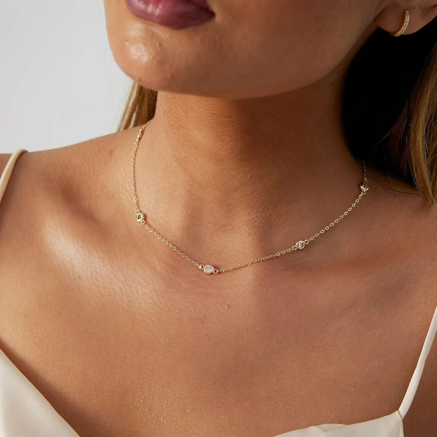 Danity Gold Necklace for Women 14K Gold Plated Satellite Necklaces Gold Link Chain Necklace Tiny Dot Bar Necklace Simple Everyday Jewelry Gift