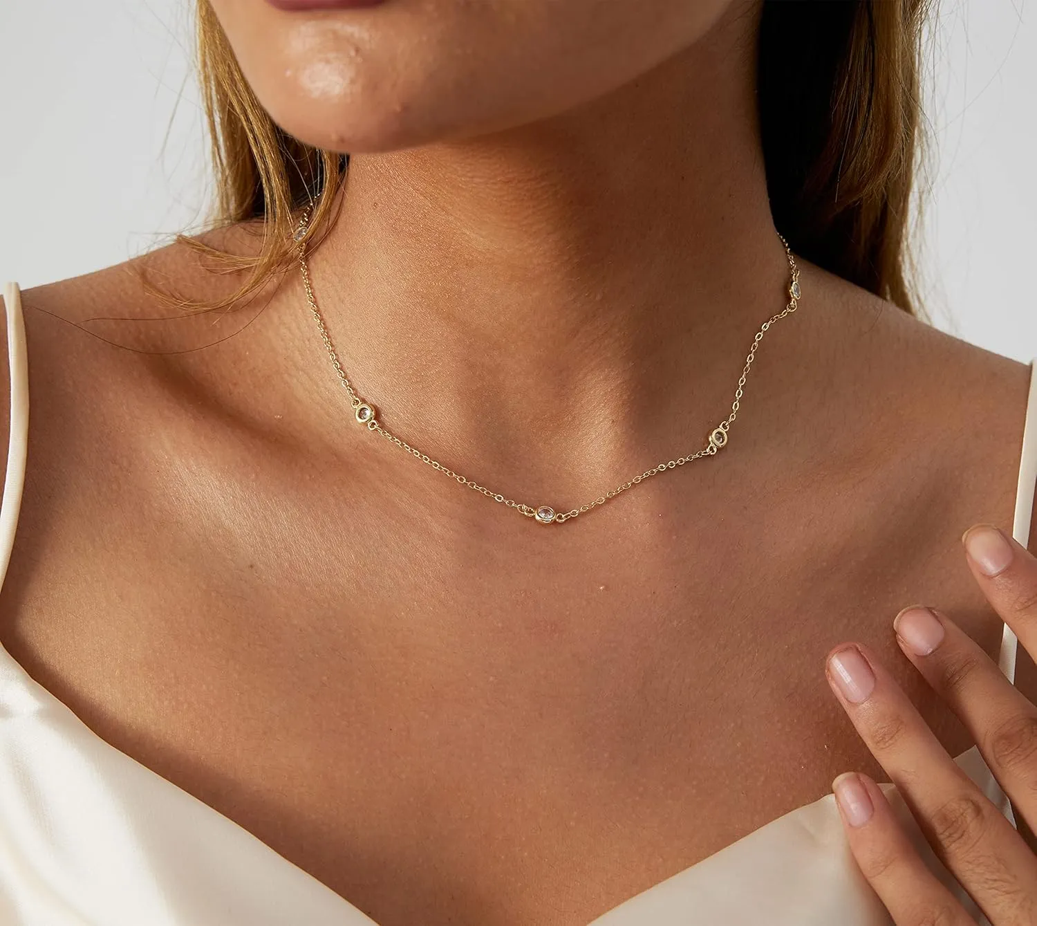 Danity Gold Necklace for Women 14K Gold Plated Satellite Necklaces Gold Link Chain Necklace Tiny Dot Bar Necklace Simple Everyday Jewelry Gift