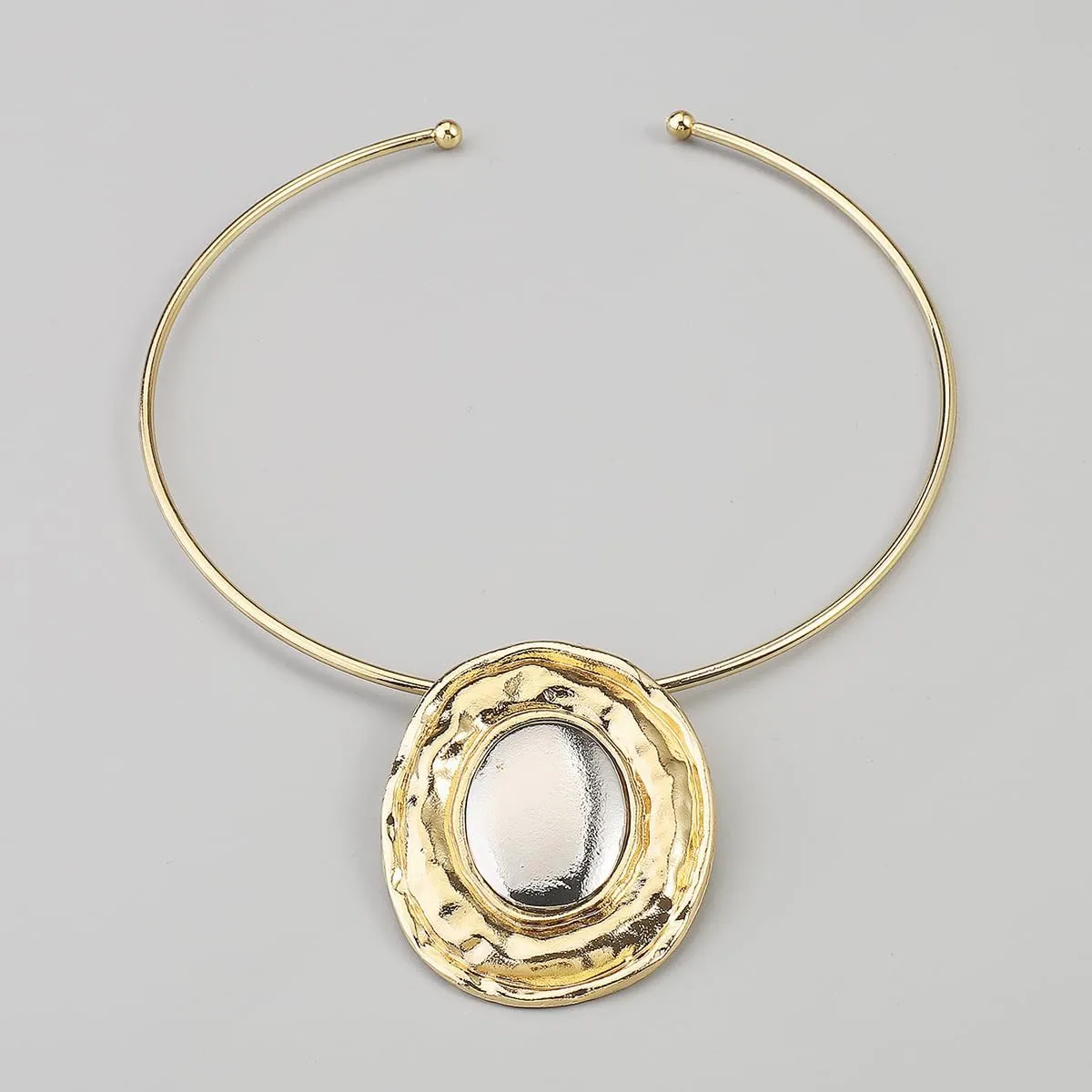 Fashion Chunky Statement Necklaces - African Choker Necklace with Gold Oval Pendant,Tribal Collar Necklace Hammered Metal Jewelry for Women