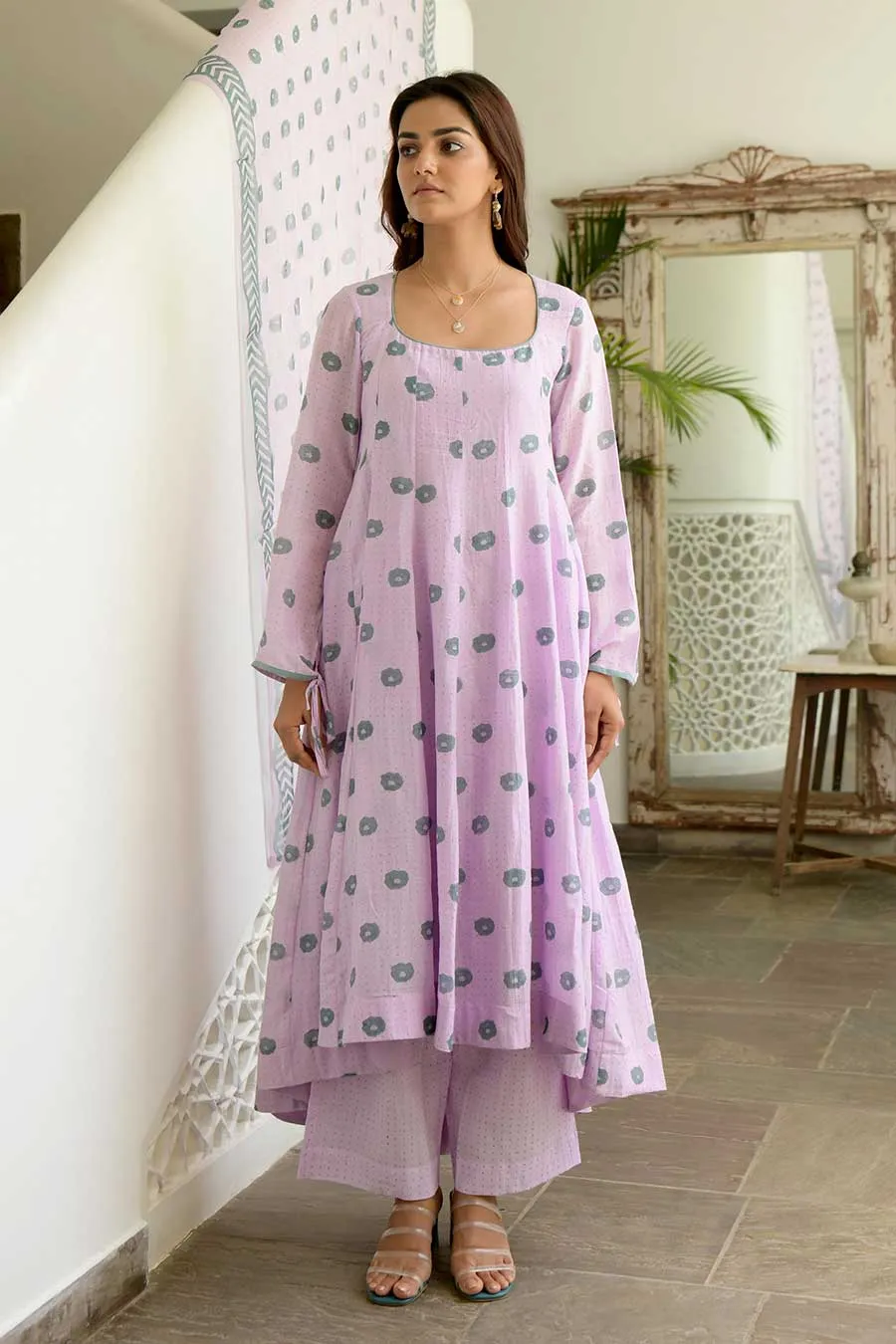 Fresh & Wild Lavender Kurta Set