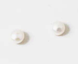 *Freshwater Pearl Studs