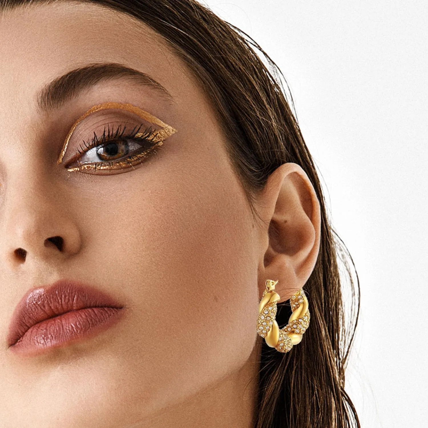 Gold Chunky Hoop Earrings for Women Metal Lightweight Hollow Geometry Drop Hoops Earring Fashion Hypoallergenic Jewelry for Women
