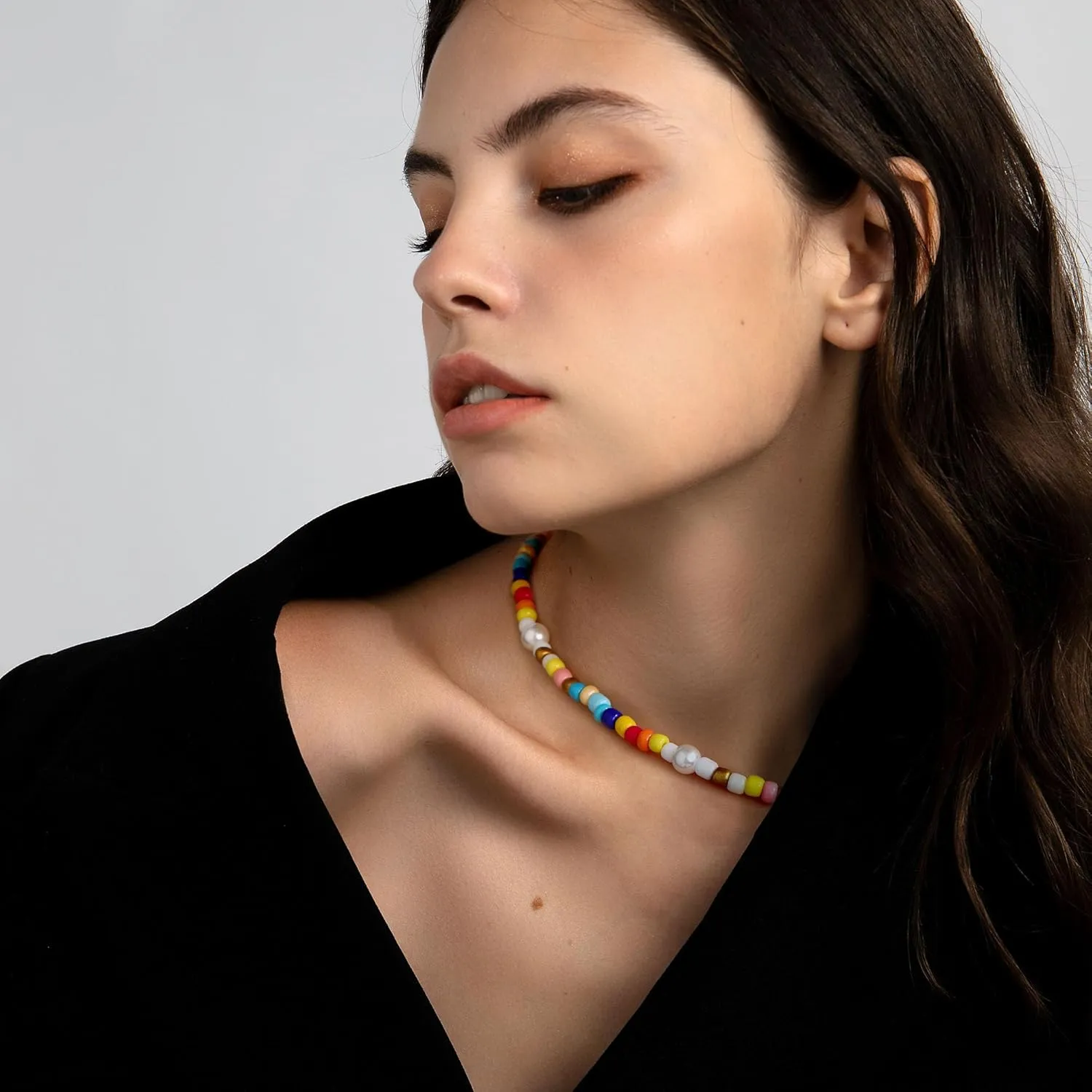 JSJOY Colorful Beaded Initial Necklace for Women, Y2K Rainbow Beaded Choker with Gold A-Z Letter Pendant Summer Jewelry Gift Handmade Boho Beaded Initial Necklace for Teens Trendy