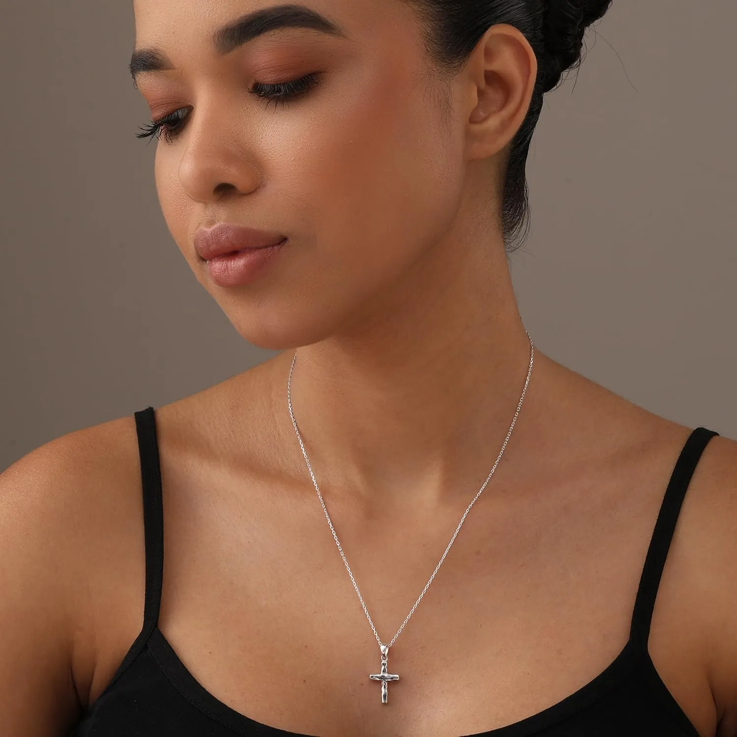 LeCalla 925 Sterling Silver Hammered Necklace for Women | Italian Handmade Hammered Texture Pendant Necklaces | Women's Adjustable Chain Necklace Pendant Jewelry Gift for Her