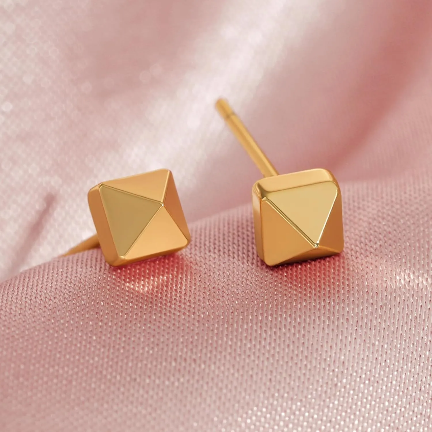 LOYATA Earring Stud Sets for Women 14K Gold Plated 925 Sterling Sliver Post Small Stud Earrings for Women Hypoallergenic Gold Trendy Jewelry for Women
