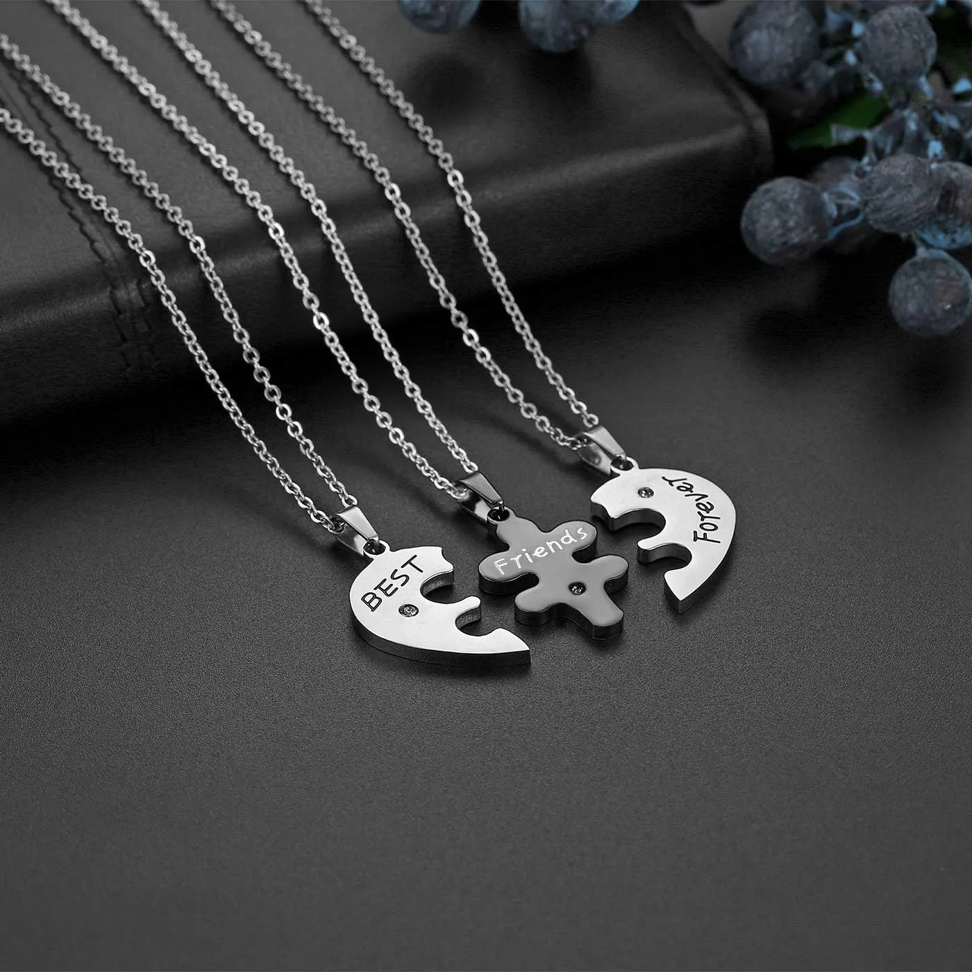 OIDEA Stainless Steel Friendship Best Friends Forever Messages Puzzle Necklaces for Mother's Day Gifts,with Chains Included
