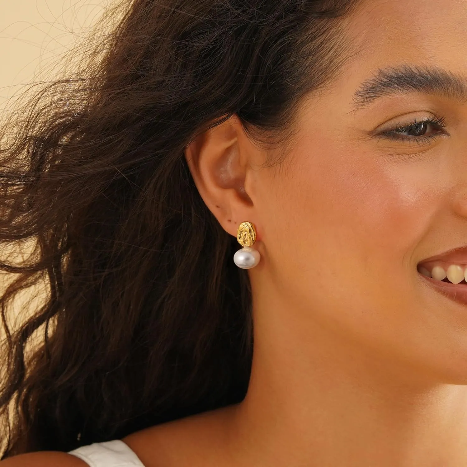 Pearl Earrings for Women Trendy, Dainty Gold Pearl Drop Earrings for Women 14k Gold/Silver Plated Small Pearl Dangle Earrings Cute CZ Gold Pearl Stud Earrings Gold Jewelry Wedding Earrings for Brides