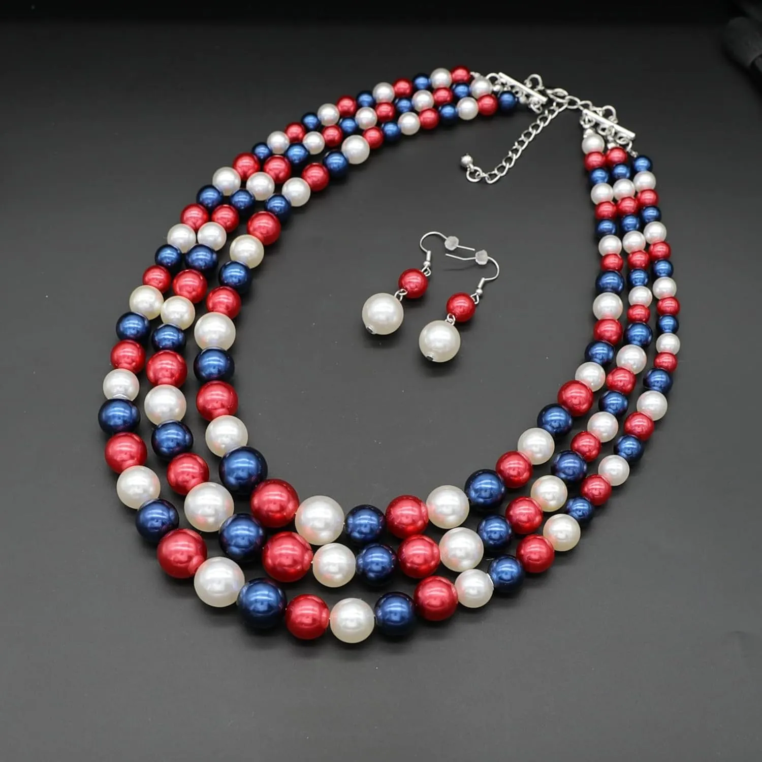 Pearl Necklace for Women 3 strand Pearl Necklaces Faux Pearl Necklace Earrings Set 1920s Flapper Gatsby Costume Accessories