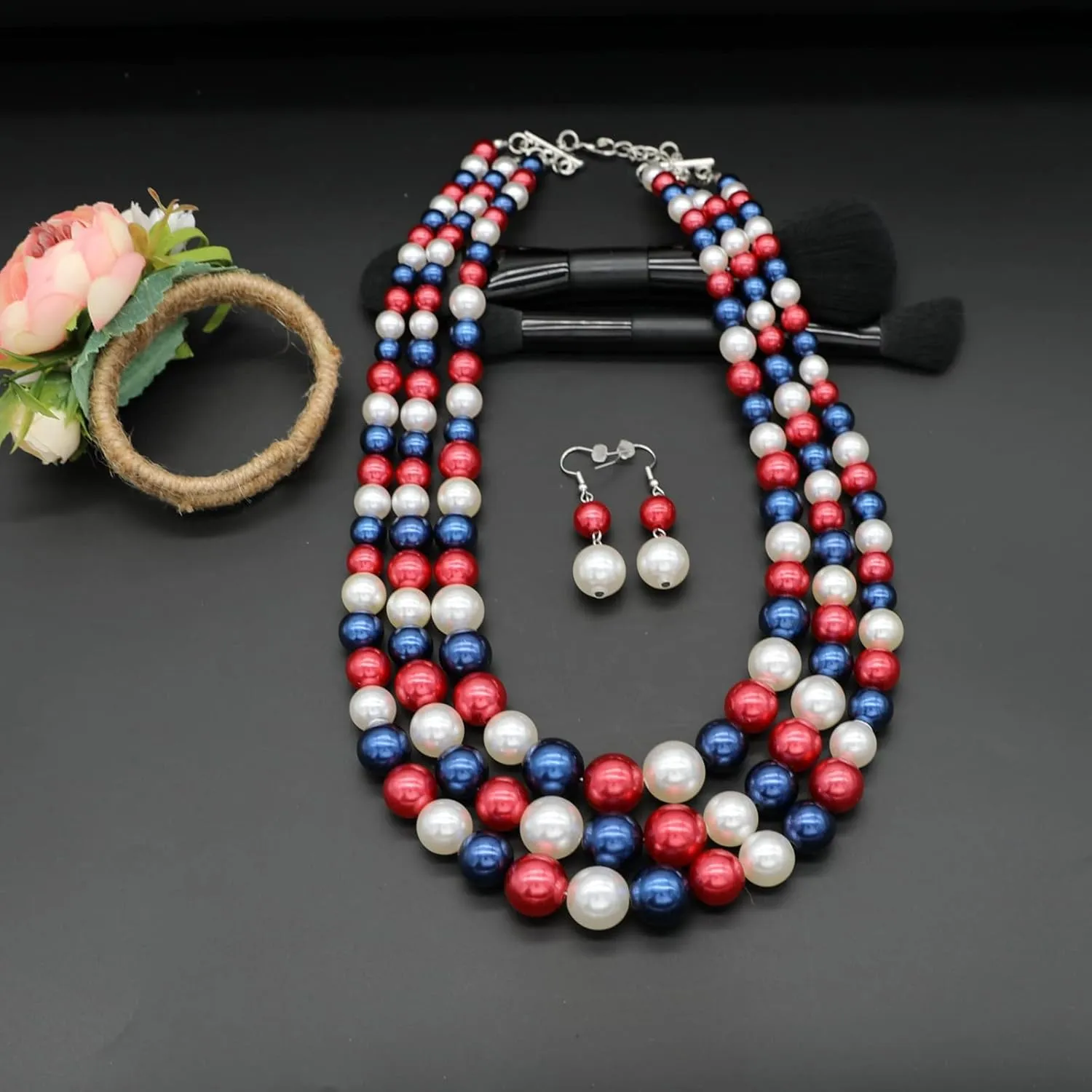 Pearl Necklace for Women 3 strand Pearl Necklaces Faux Pearl Necklace Earrings Set 1920s Flapper Gatsby Costume Accessories
