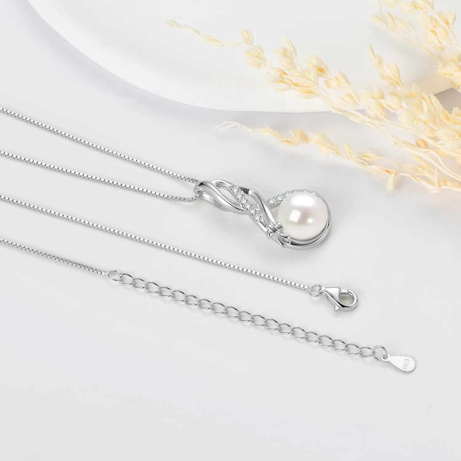 Pearl Necklaces for Women, Sterling Silver Freshwater White Pearl Pendant Necklace with Moissanite Pearl Jewelry Gifts for Wife Mom