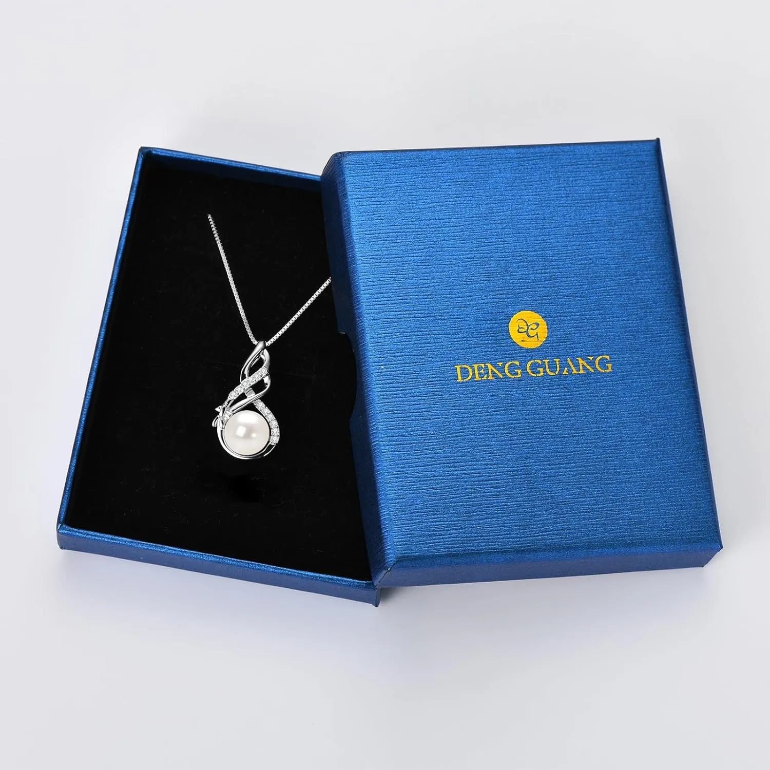 Pearl Necklaces for Women, Sterling Silver Freshwater White Pearl Pendant Necklace with Moissanite Pearl Jewelry Gifts for Wife Mom