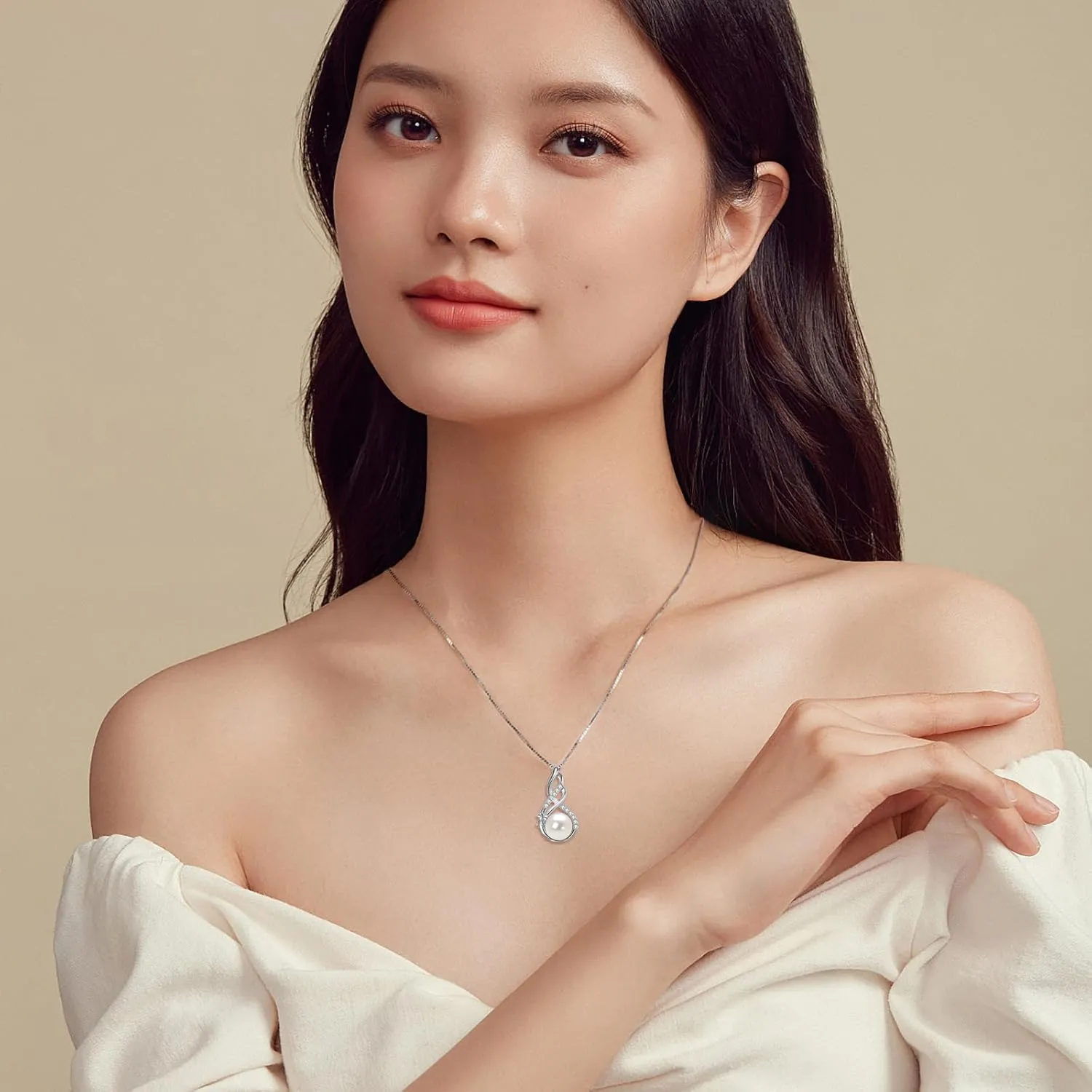 Pearl Necklaces for Women, Sterling Silver Freshwater White Pearl Pendant Necklace with Moissanite Pearl Jewelry Gifts for Wife Mom