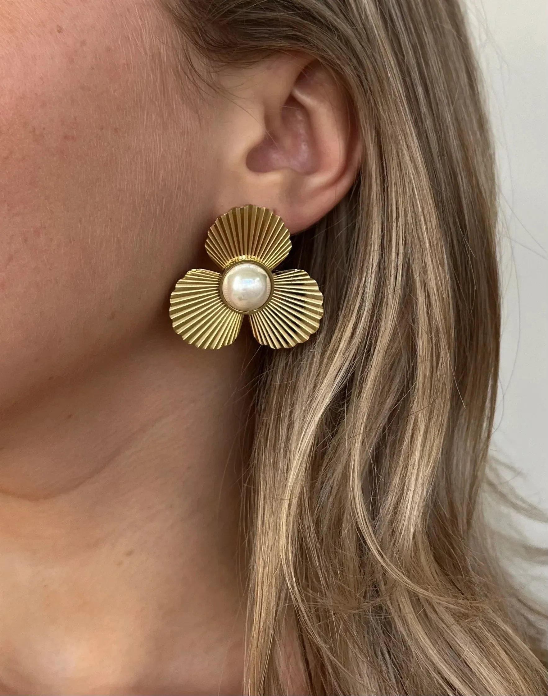 Petals & Pearl Stud Earrings