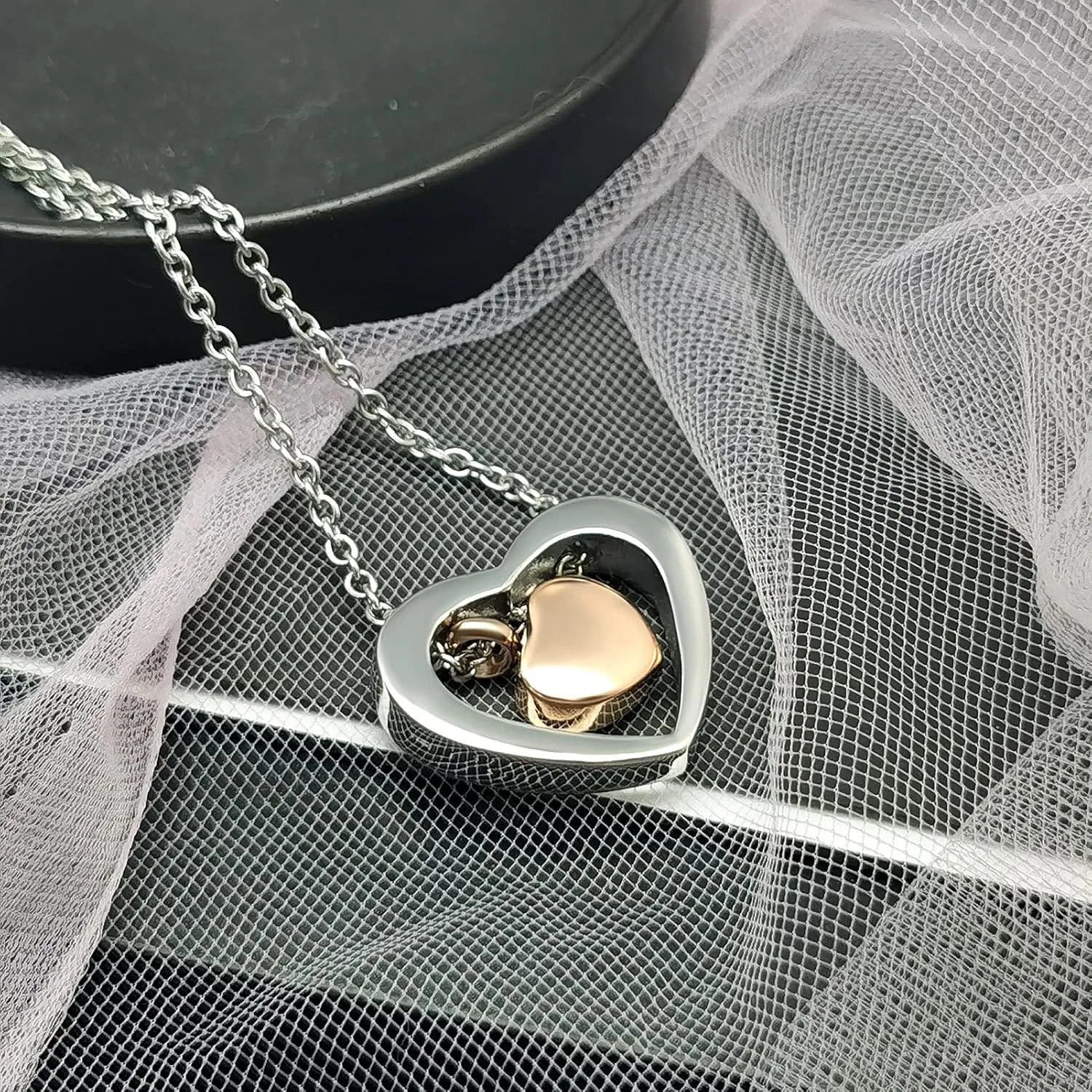 Rose Gold Double Heart Urn Necklaces for Human Pet Ashes Cremation Jewelry for Ashes Keepsake Memorial Pendant Jewelry