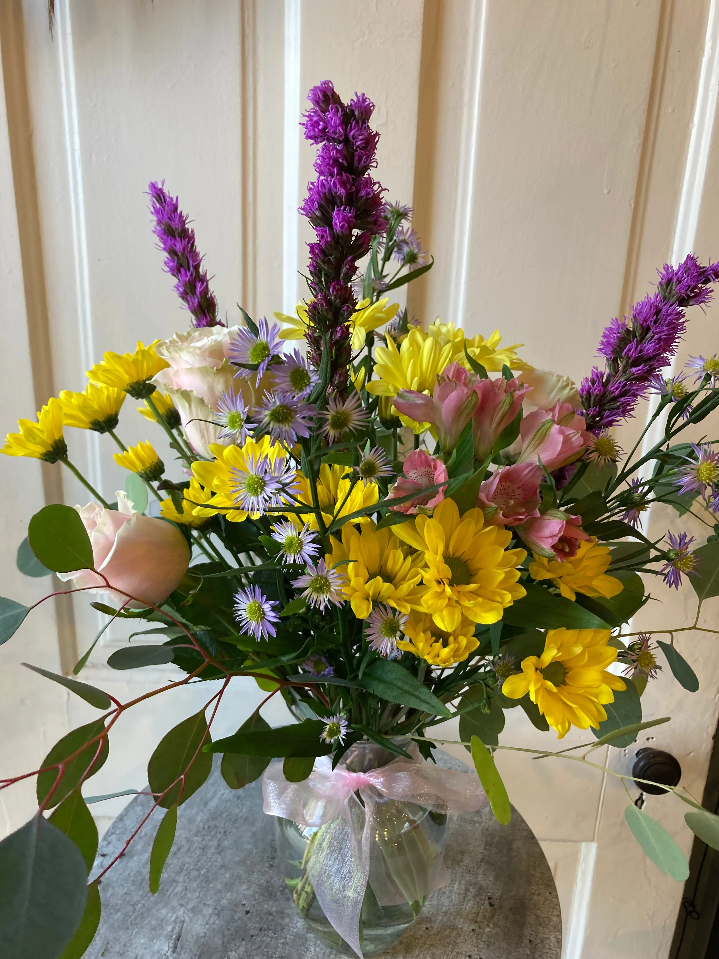 roses and daisies