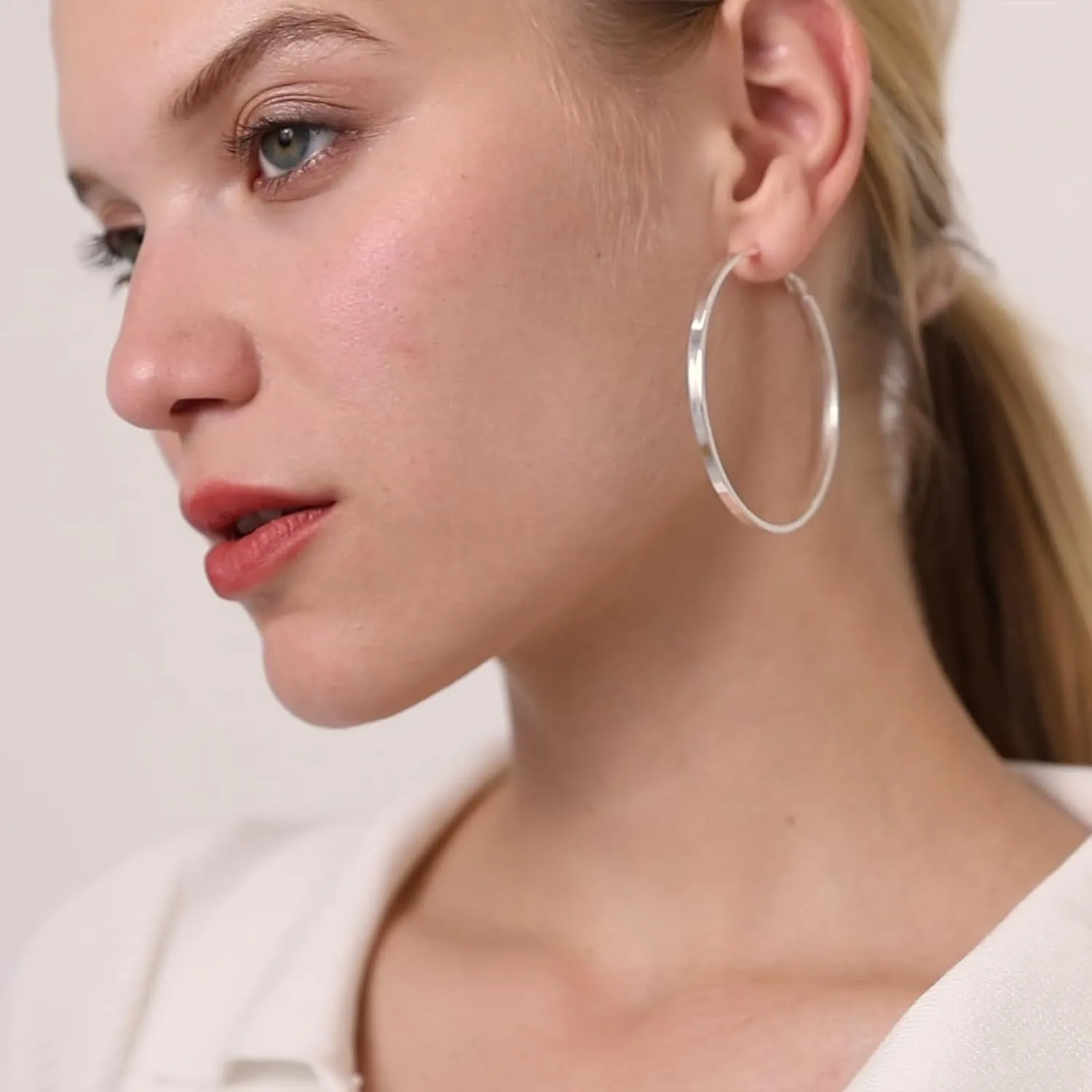 Senteria 925 Sterling Silver Hoop Earrings Lightweight Big Silver Hoop Earrings Hypoallergenic Large Hoops Earrings for Women