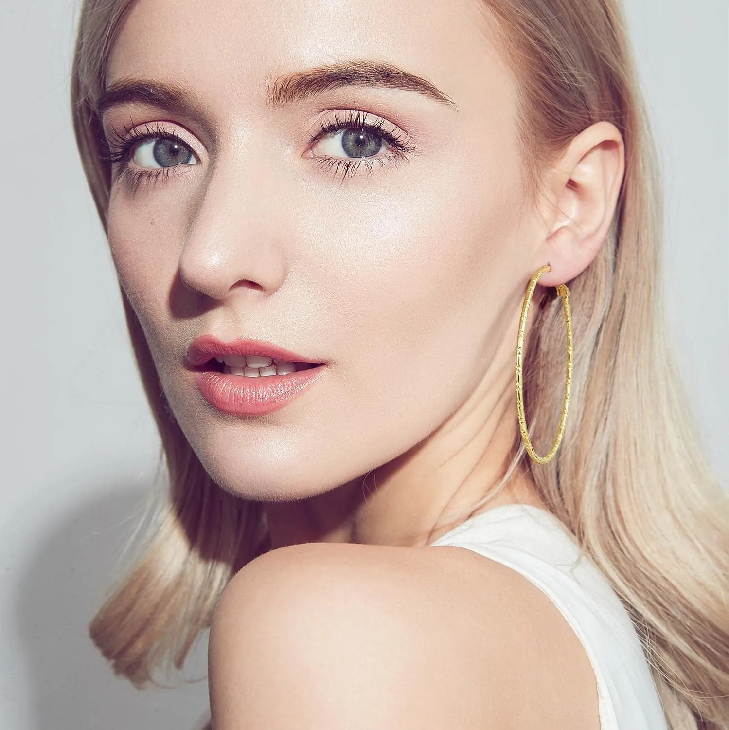 SPOINT Gold Hoop Earrings 14K Gold Hoop Earrings for Women Big Lightweight and Hypoallergenic Extra Large 14 Karat Hoops Earring for Womens Earring 35mm 45mm 55mm