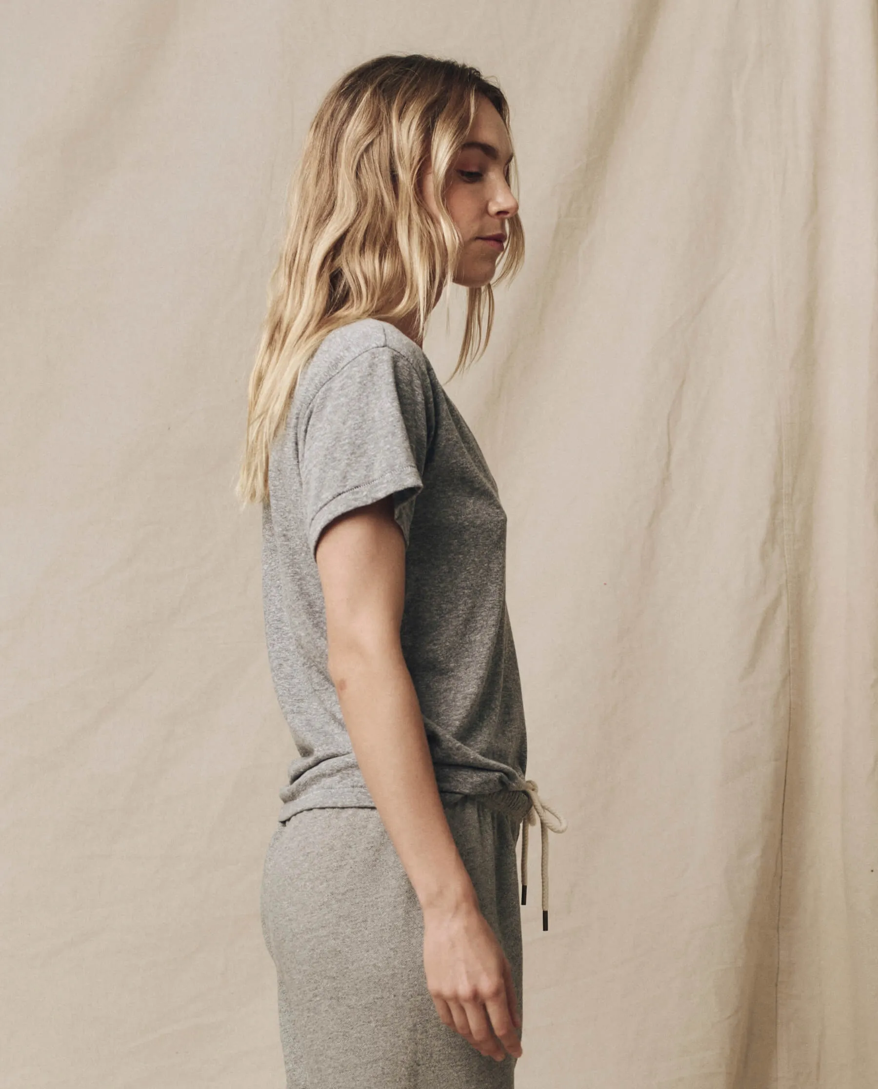 The Slim U-Neck Tee. Solid -- Heather Grey
