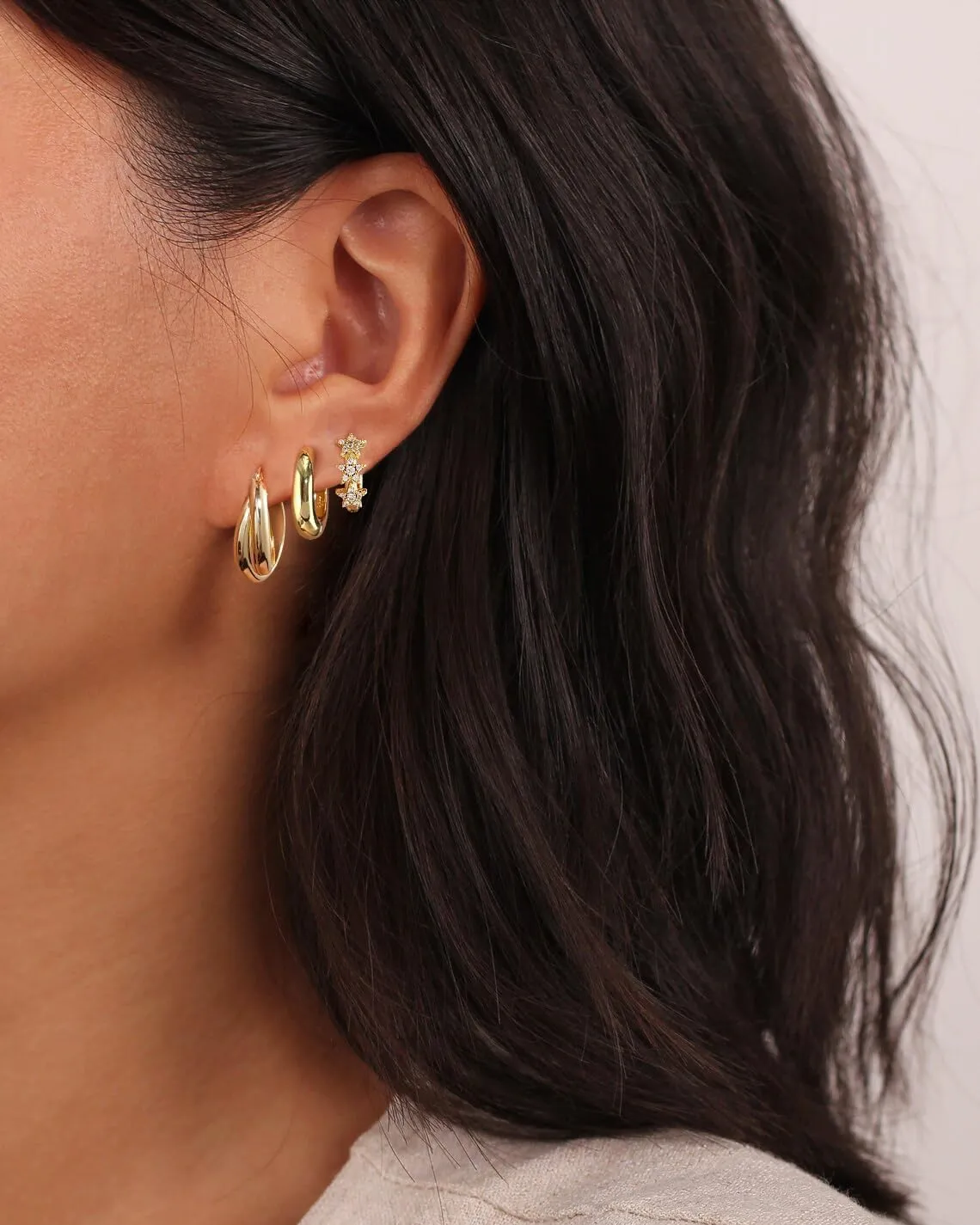 VIROMY Gold Hoop Earrings for Women, 14K Gold Plated Chunky Gold Hoop Earrings Set Hypoallergenic Thick Open Lightweight Hoop Earrings Multipack Jewelry for Gifts