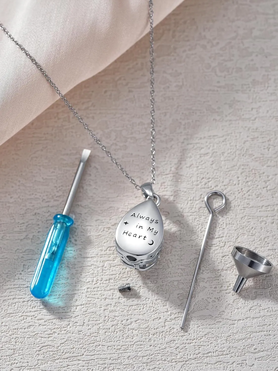 WINNICACA Urn Necklace for Ashes Sterling Silver Moonstone Cremation Jewelry for Ashes Jewelry Gifts for Nature Lovers Keepsake Memorial Jewelry for Women