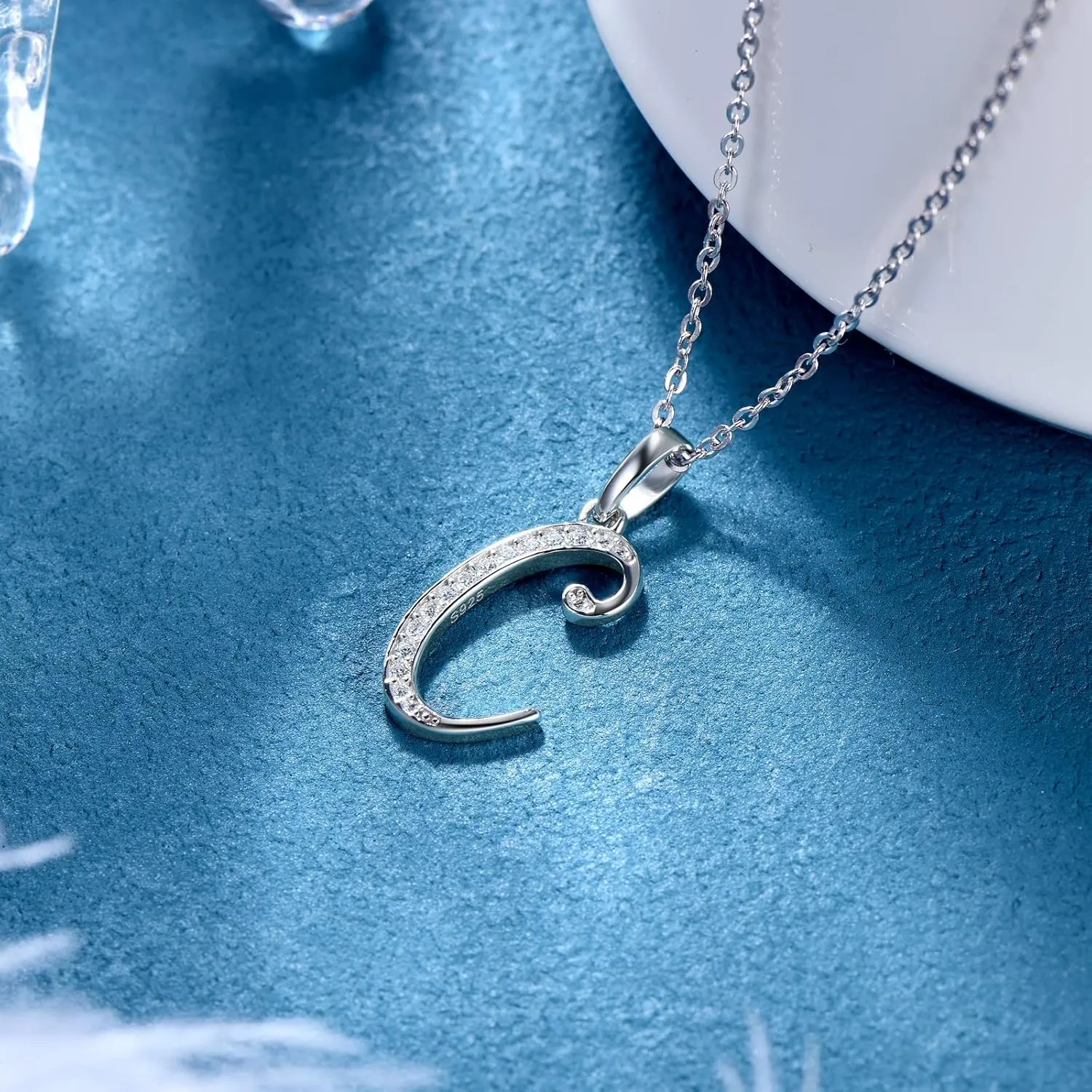 WOAINI Moissanite Necklace, Initial Necklaces for Women Sterling Silver Letter Necklace Pendant With A-Z Alphabet Jewelry Gifts for Christmas Wife Anniversary Birthday