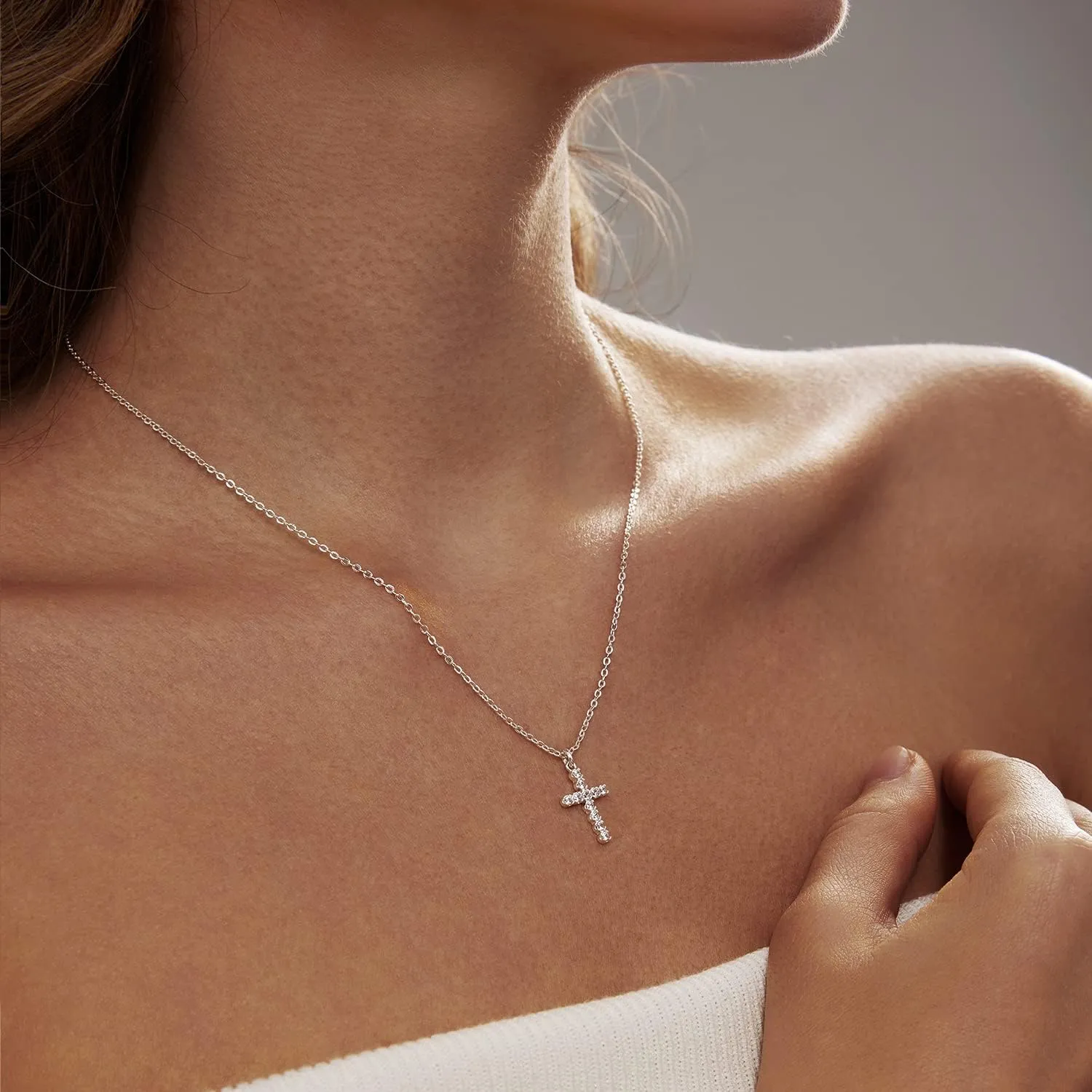 Zeffy Cross Necklace for Women,18K Gold/Silver Plated Tiny Cubic Zirconia Cross Pendant Necklace for Women Simple Layered Cross Necklaces for Women